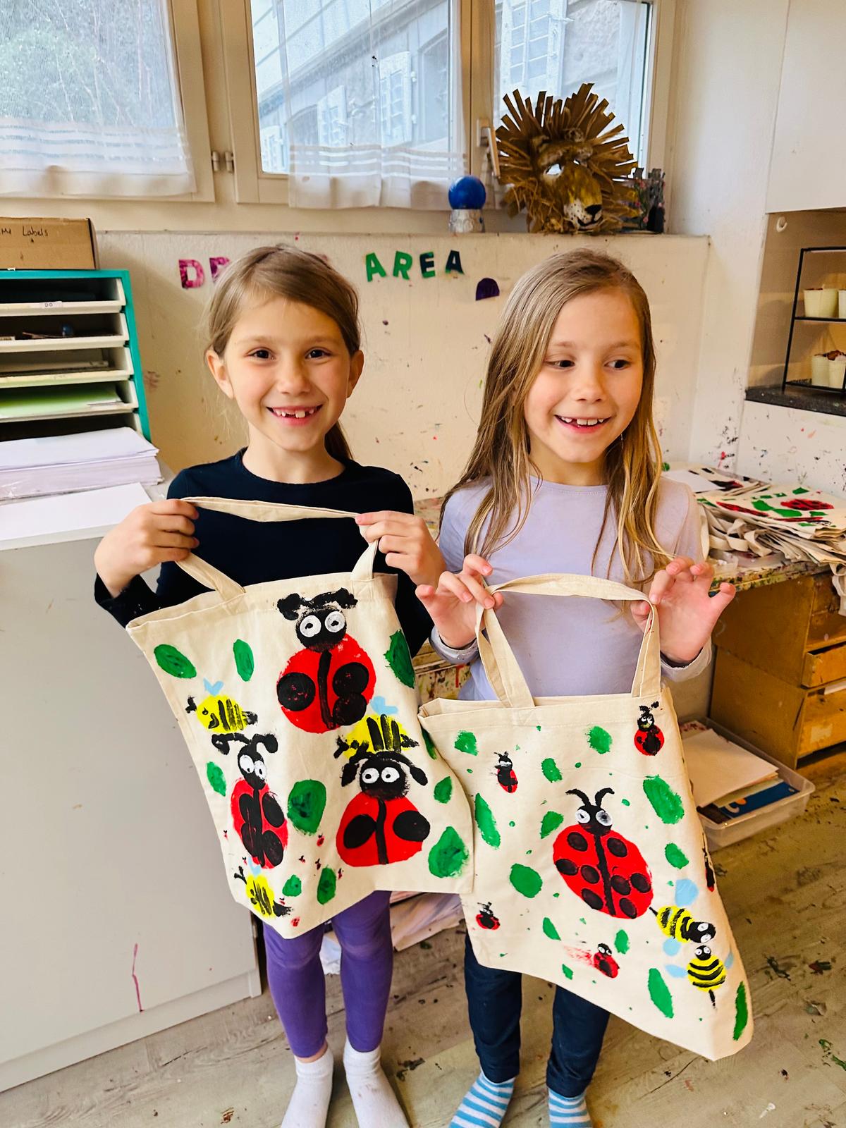 kids in craft class with custom bags