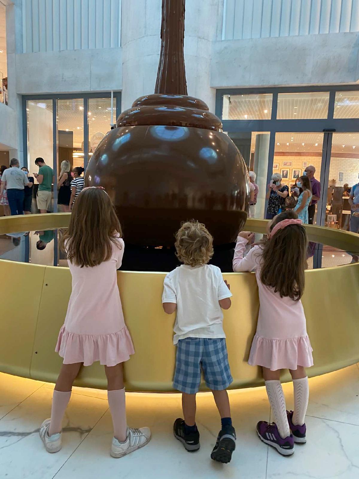 chocolate fountain kids museum