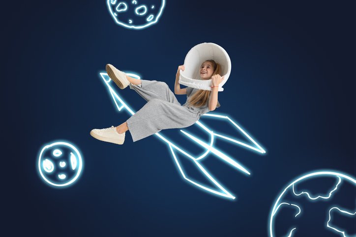 girl on spaceship